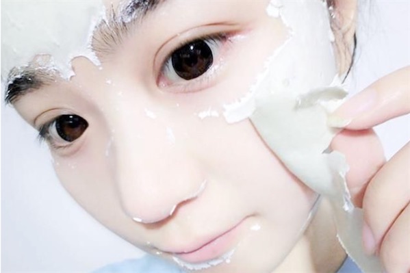 珍珠粉怎么用在脸上？